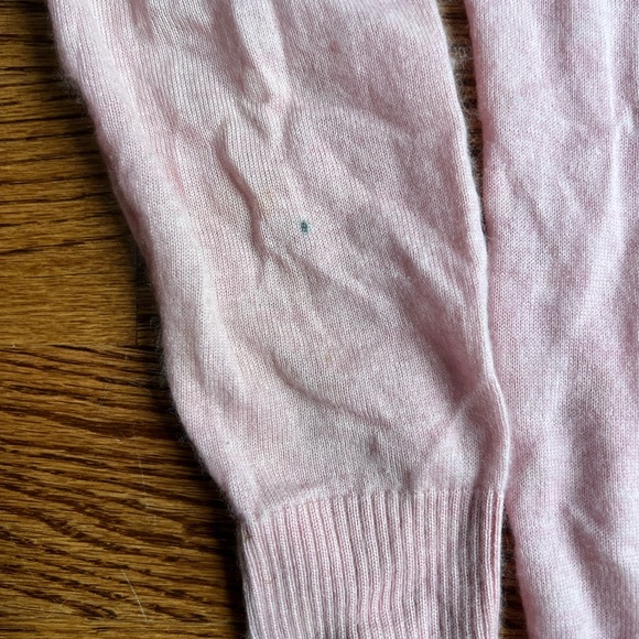 J Crew cashmere lightweight sweater in pale pink - Picture 5 of 6